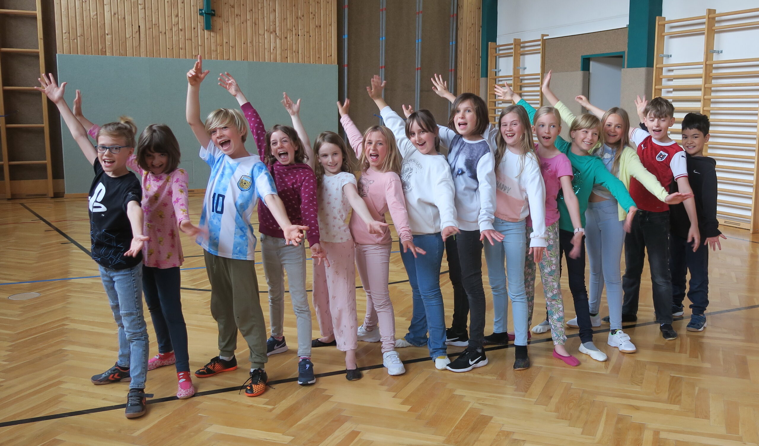 „Rhythmus im Blut“ – Tanz mit 3. Klasse Volksschule Seebenstein