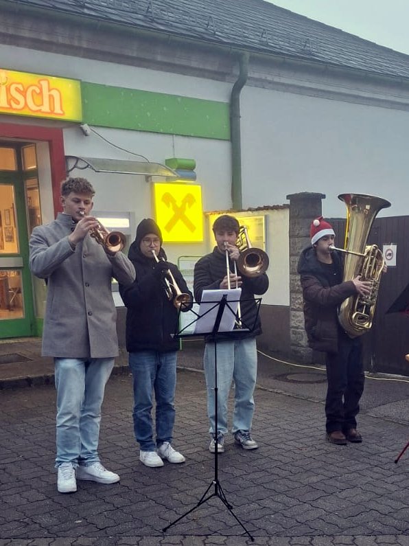 Punschstand in Walpersbach